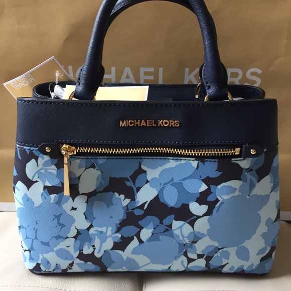 Michael Kors Handbags - NWT MICHAEL KORS HAILEE SATCHEL FLORAL NAVY BAG